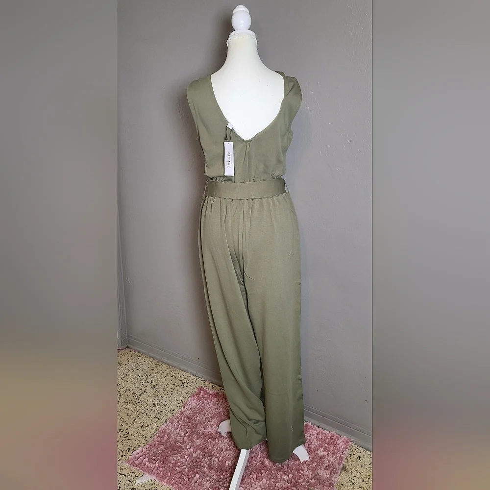 The Drop Elegant Caralynmirand Sleeveless Belted M Olive Green  Jumpsuit NWT - Picture 5 of 13